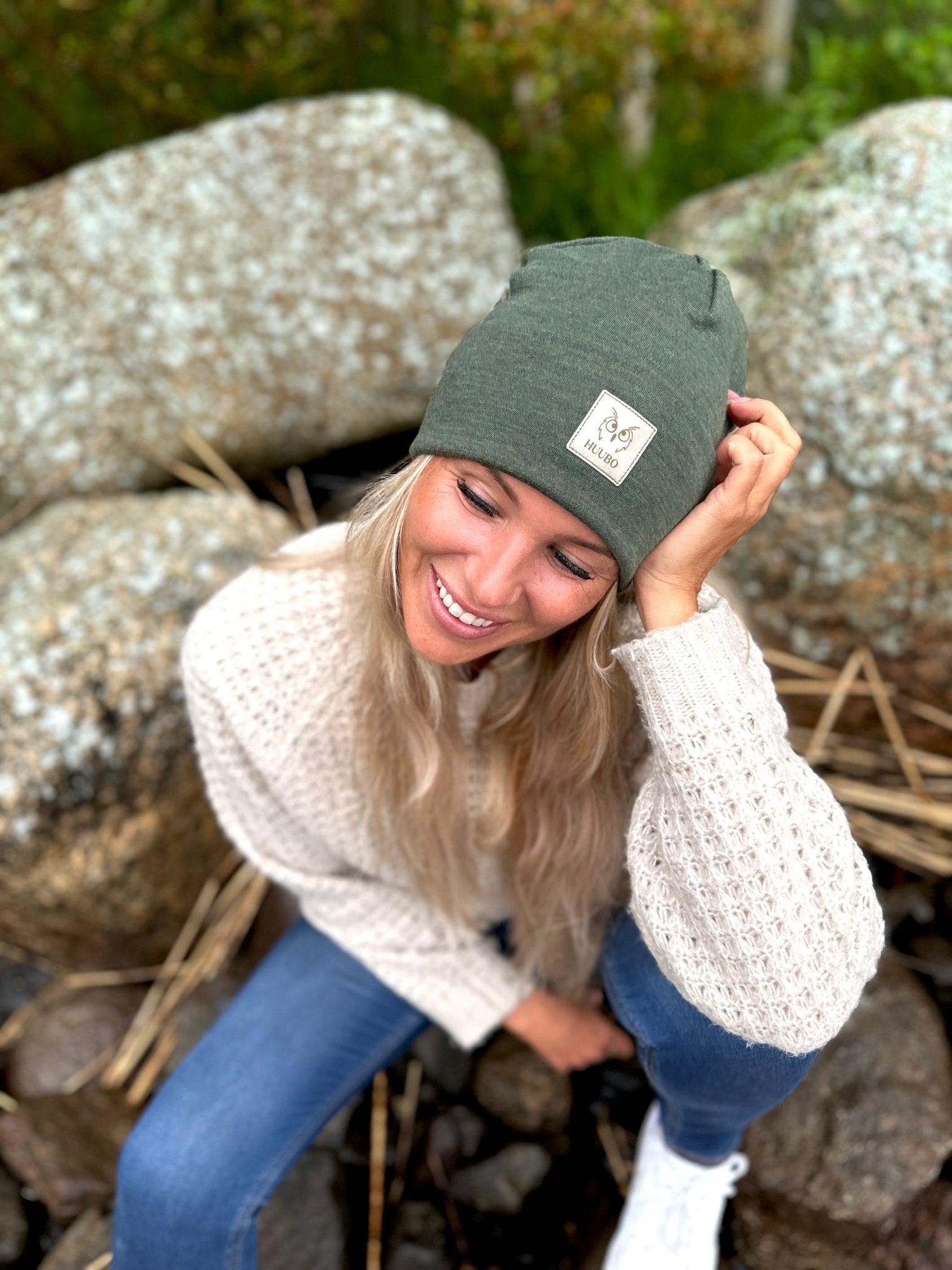 Merinovillapipo, vihreä, metsänvihreän värinen.