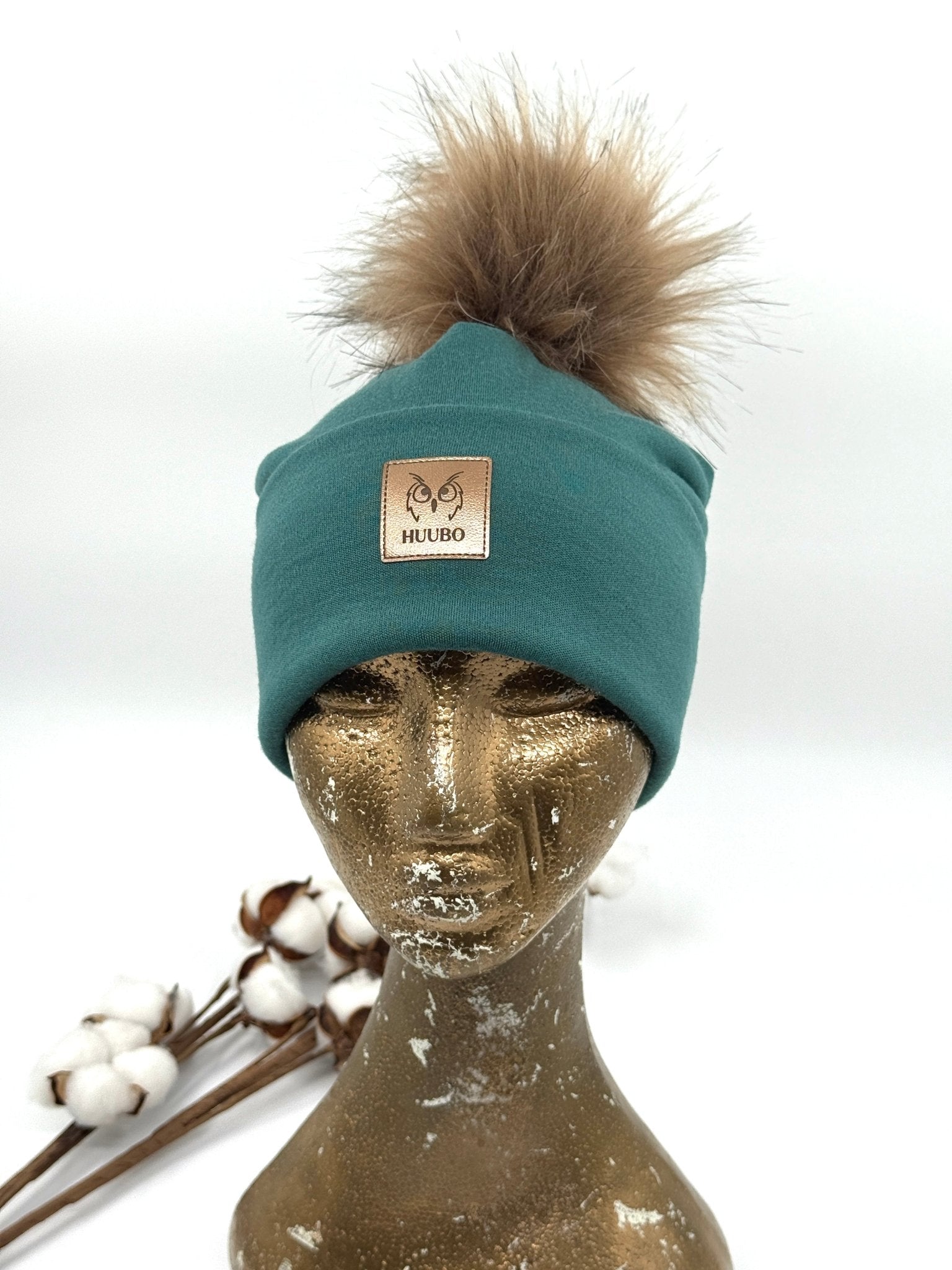 Merinovillapipo tupsulla, salvian värinen, vihreä.