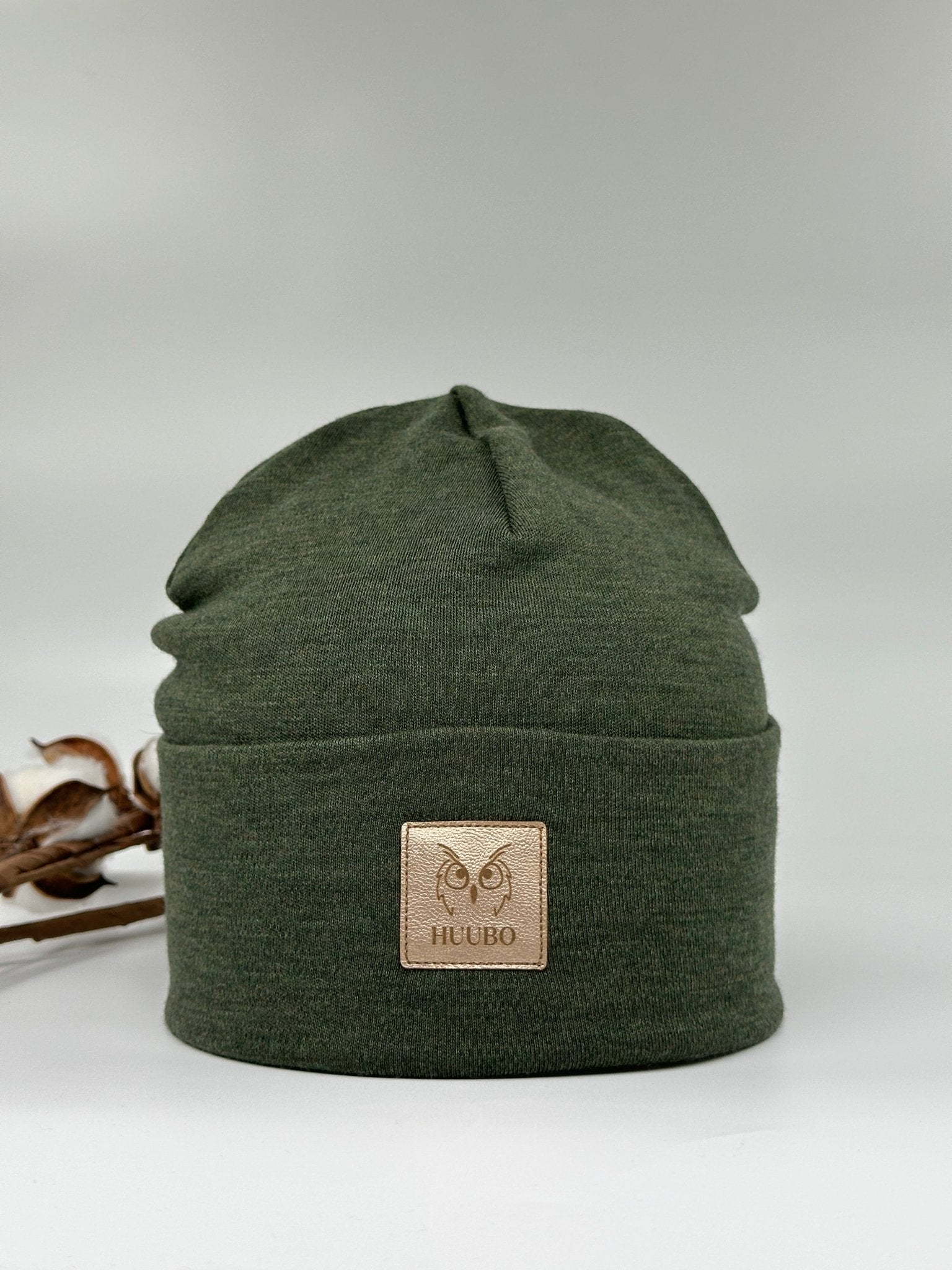 Merinovillapipo, vihreä, metsänvihreän värinen.