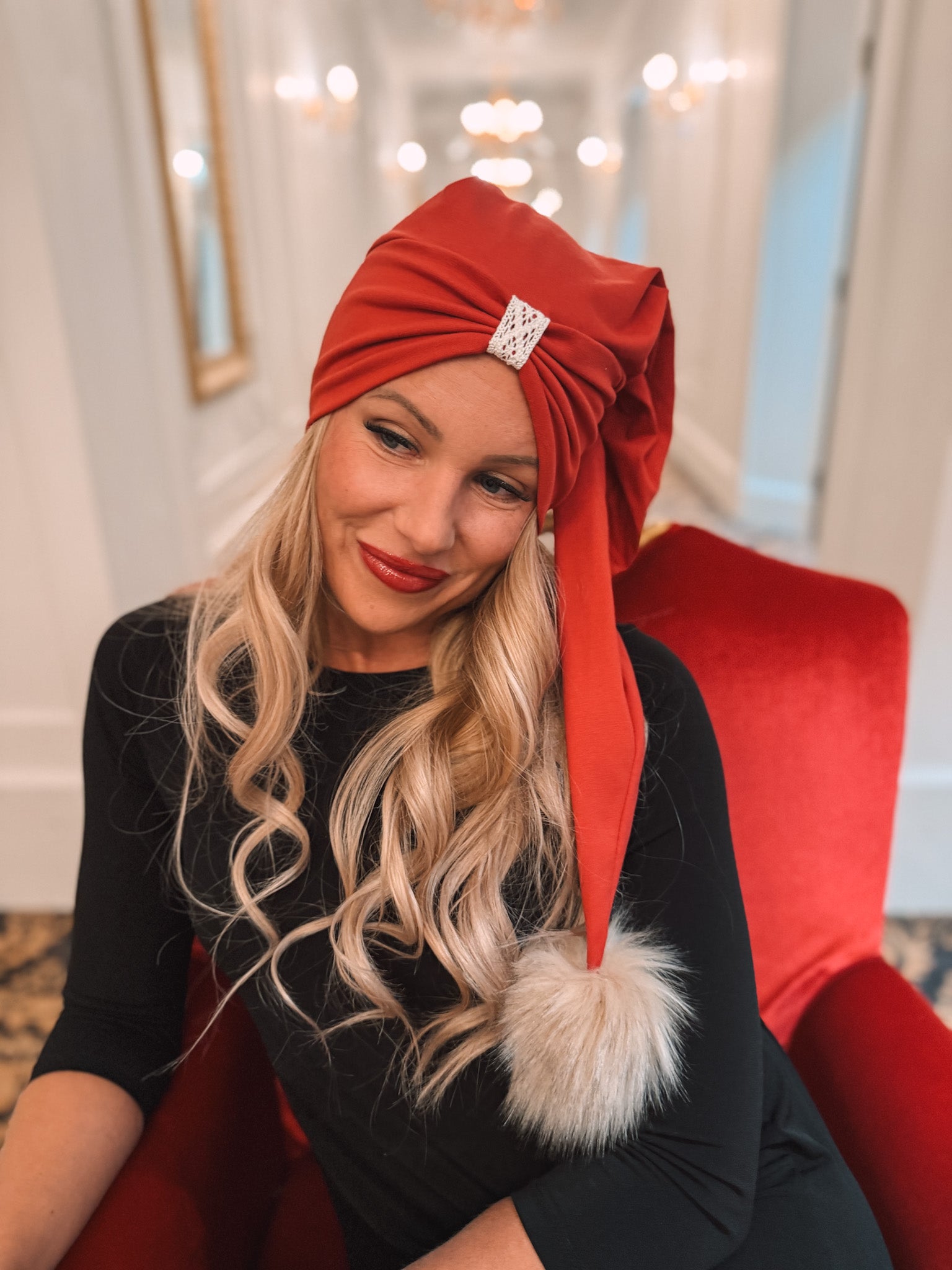 Tonttulakki pitsillä - Huubo -