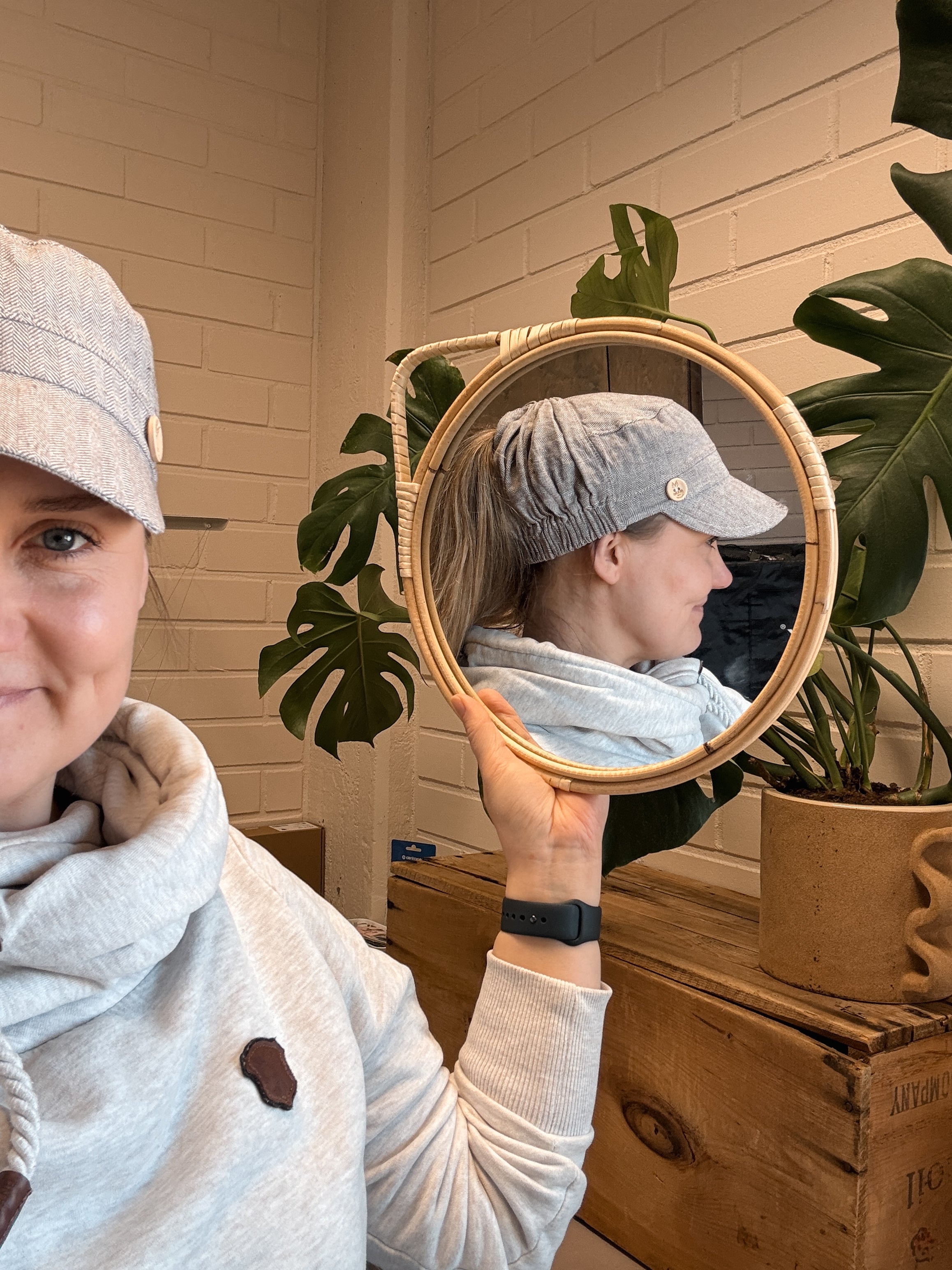 LEMPO Ponnarilippis - Naisten kesähattu